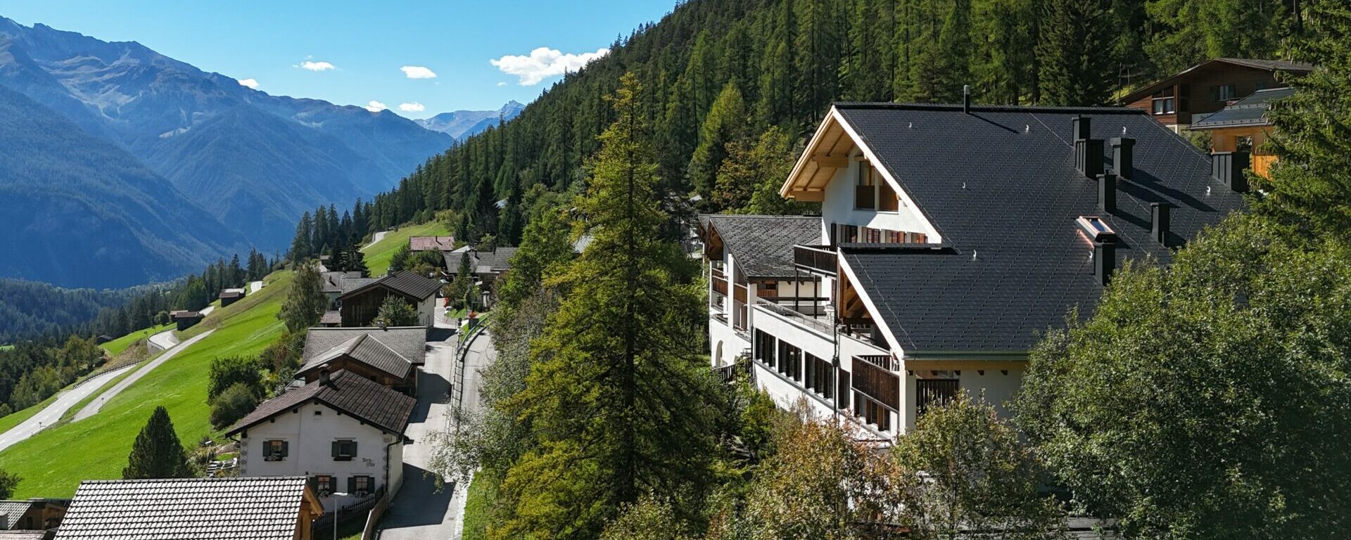 Aparthotel Muchetta Davos Wiesen - Aussenansicht Süd