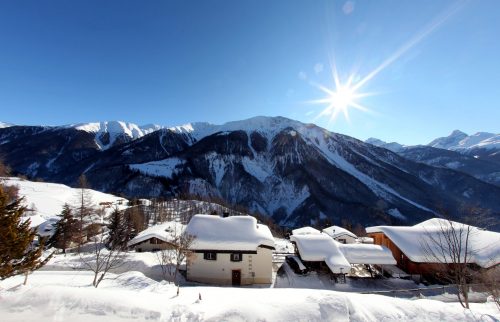 ferienwohnungen-davos-aussicht-wiesen