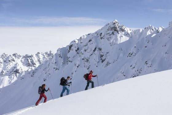 Skitouren Prättigau_Madrisa Rundtour_Aufstieg St Antönier Joch_by Riccardo Götz (1)